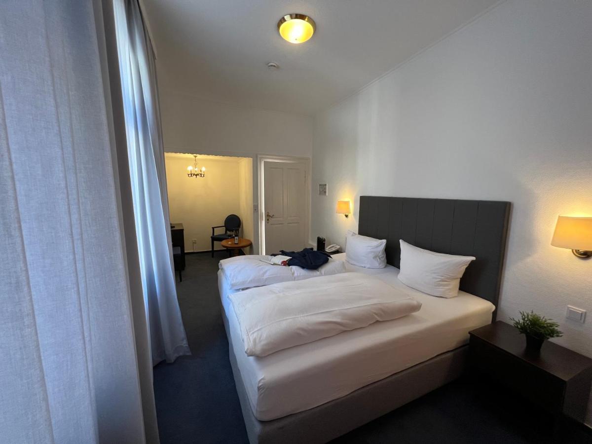 Hotel Zum Ritter St. Georg Heidelberg Exterior foto