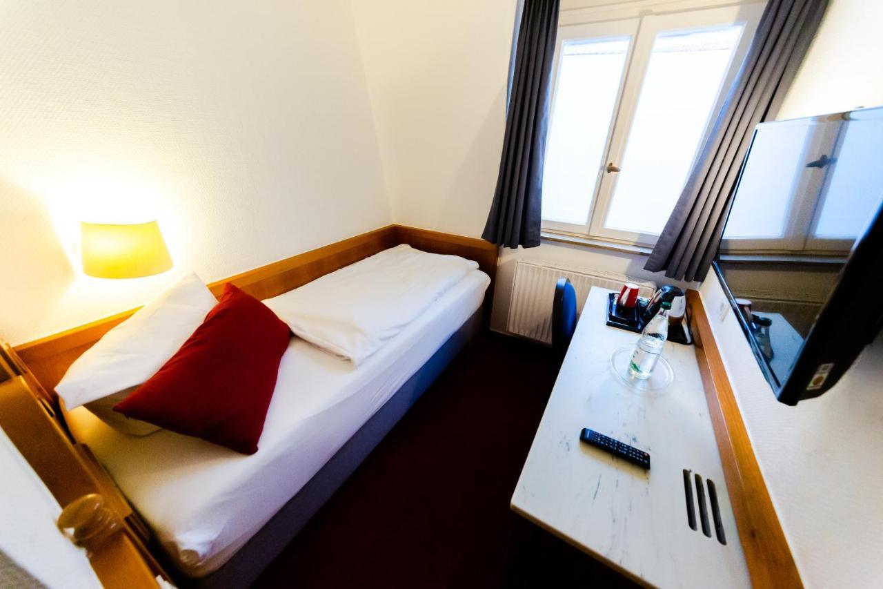 Hotel Zum Ritter St. Georg Heidelberg Exterior foto