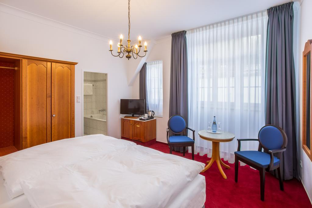 Hotel Zum Ritter St. Georg Heidelberg Exterior foto